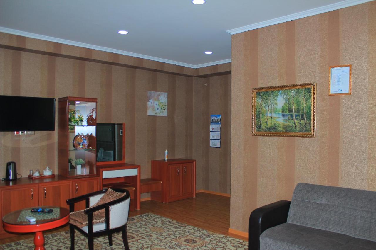 Хотел Хесон Khujand Quarto foto